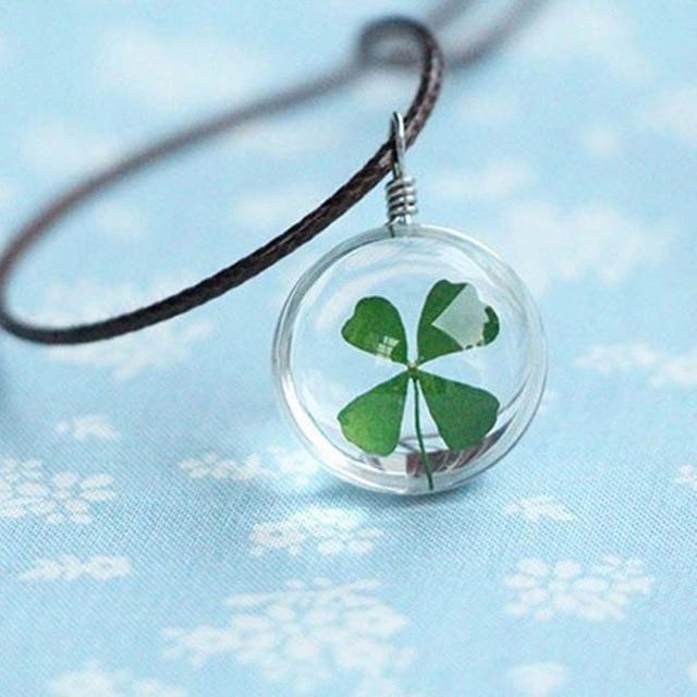 Clover Glass Pendant - oyocrate